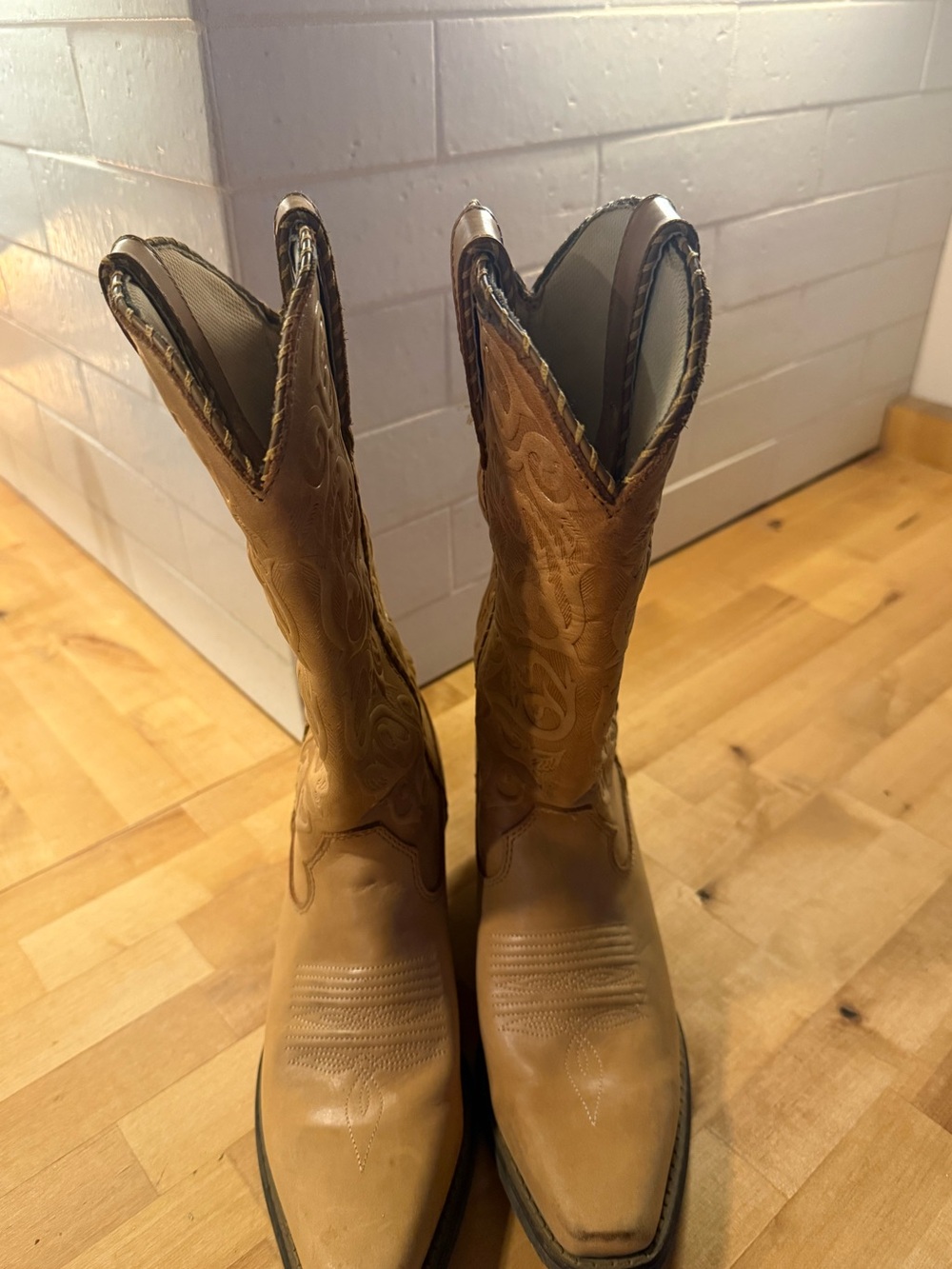 Durango  crush Tan Western Women's Heeled Cowboy Boots